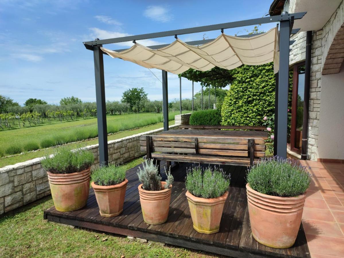 Holiday Home Bellavista Tar-Vabriga Kültér fotó