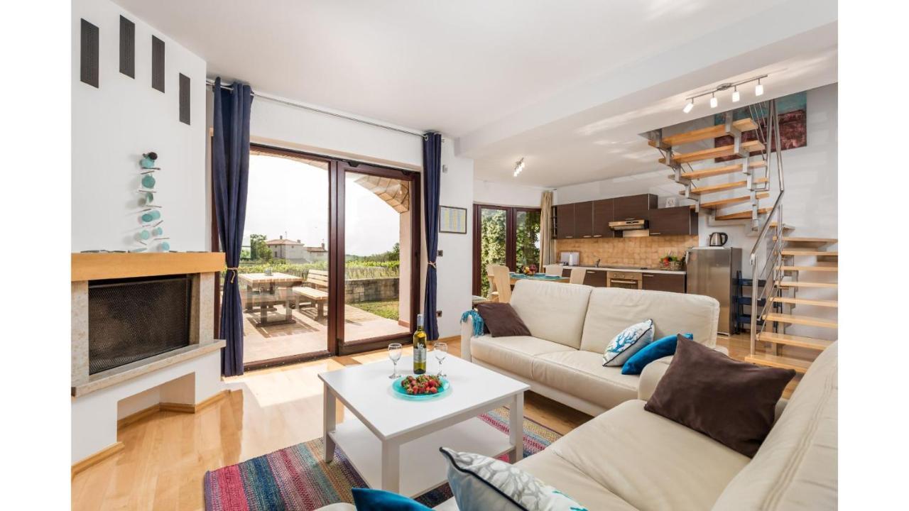 Holiday Home Bellavista Tar-Vabriga Kültér fotó