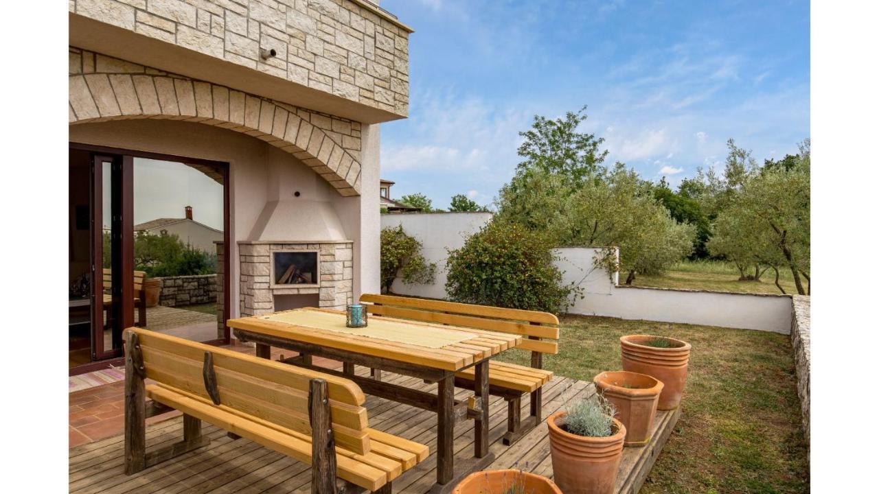 Holiday Home Bellavista Tar-Vabriga Kültér fotó